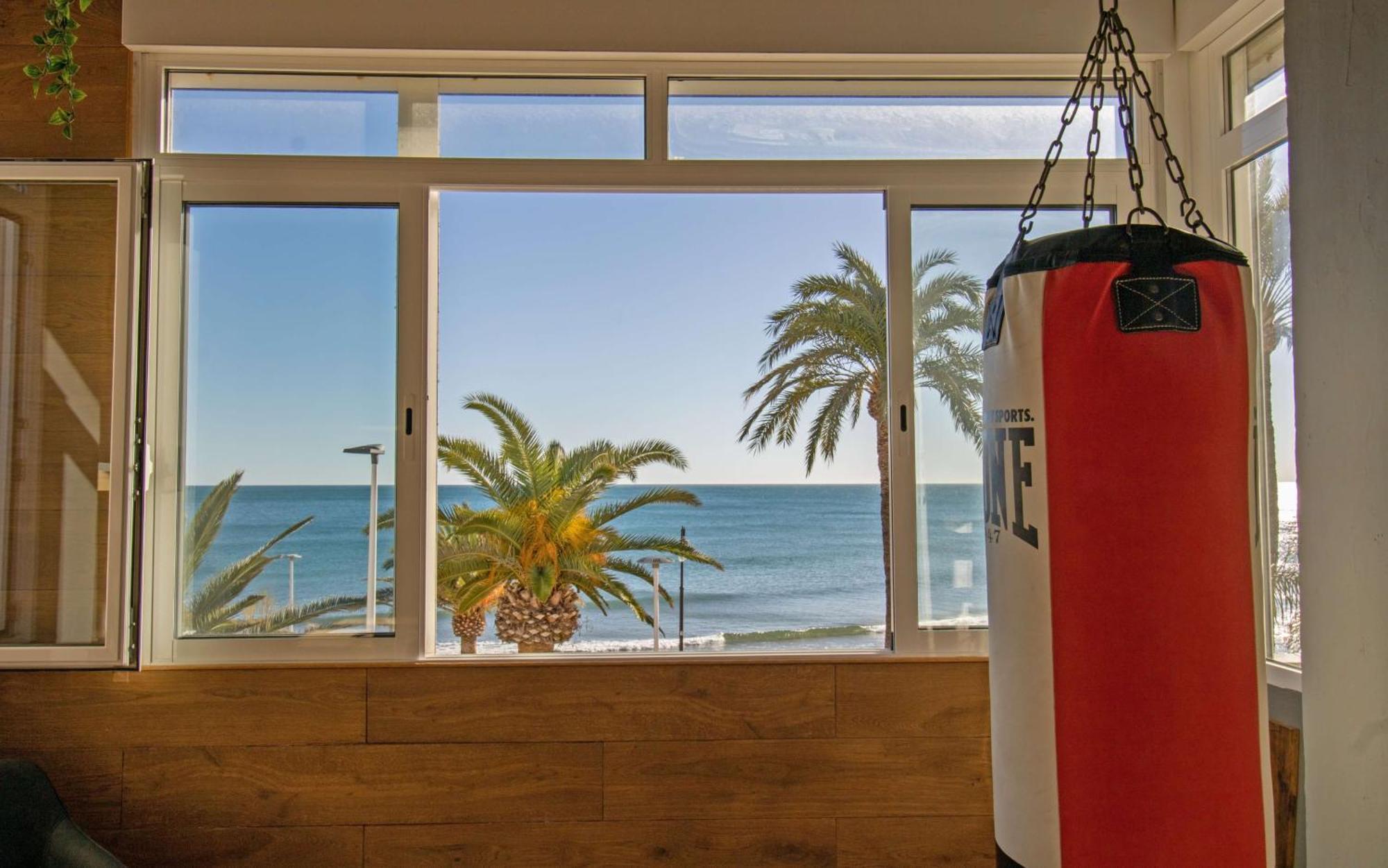 Luxury Beach House - Primera Linea Playa Cargador Albert Villas Alcossebre المظهر الخارجي الصورة